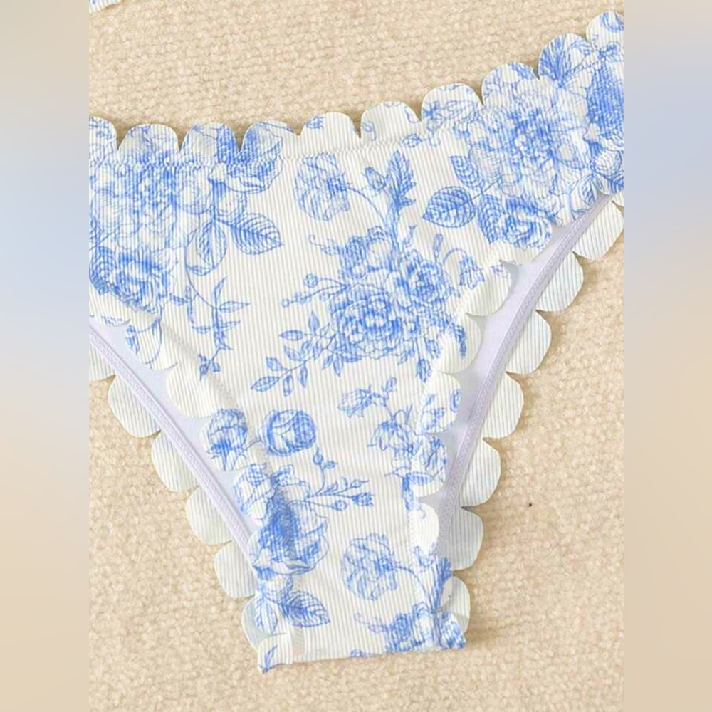 Ribbed Blue & White Scalloped Floral Bikini Swimsuit Set - Picture 3 of 15